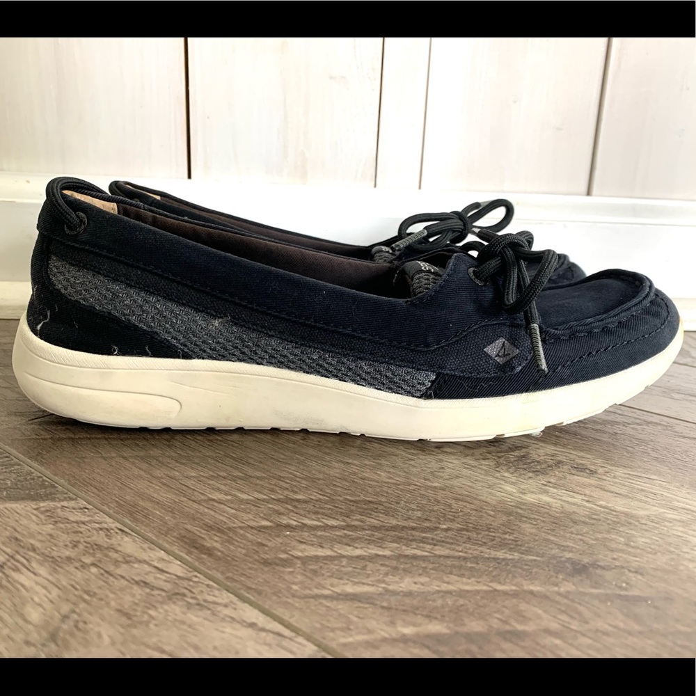 Black Sperry boat shoes
